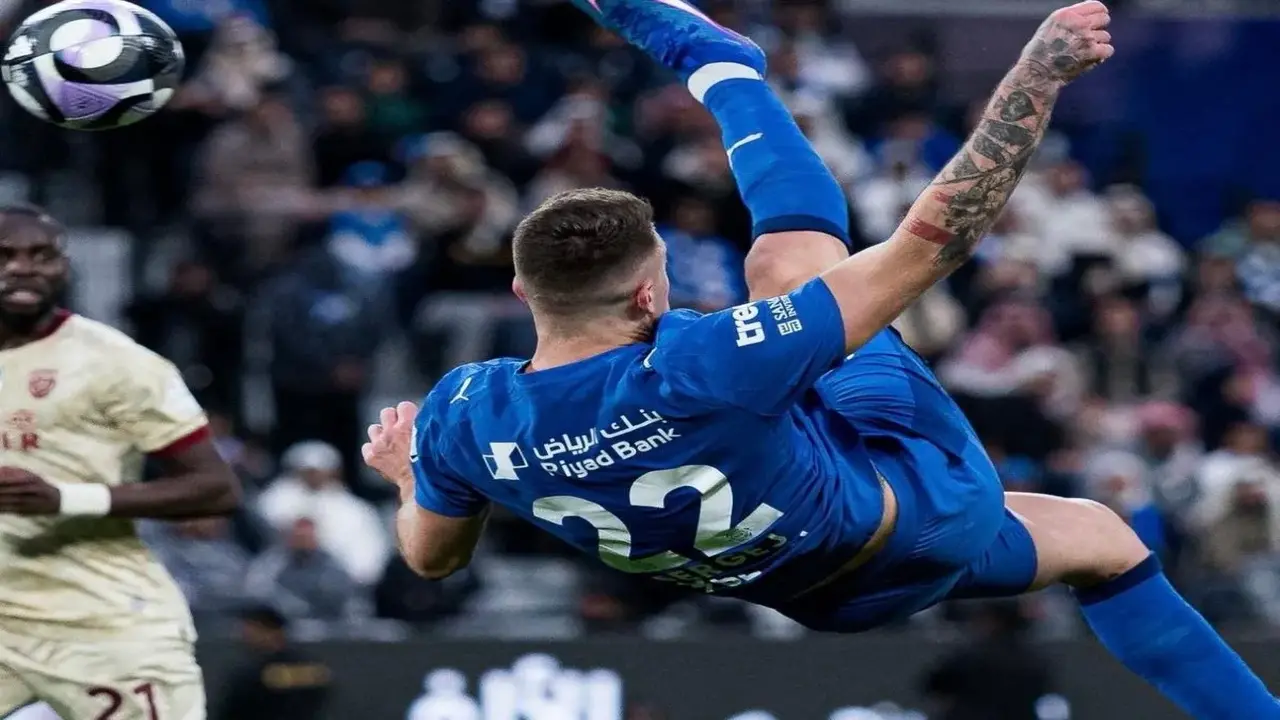 بشعار الصدارة.. الهلال يواجه الرياض لتعزيز سجله التهديفي في الدوري السعودي